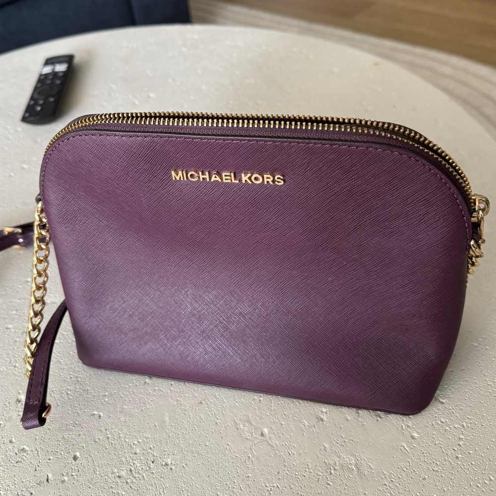 Michael Kors crossbody purse